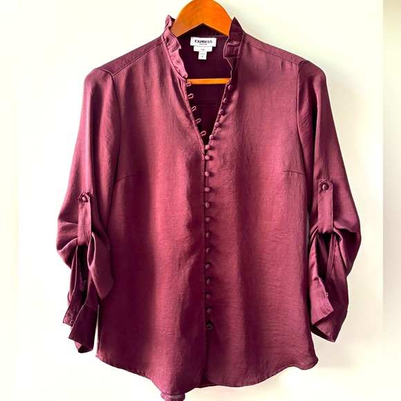 🟡Express Portofino Slim Fit Button Down Blouse - Picture 1 of 8